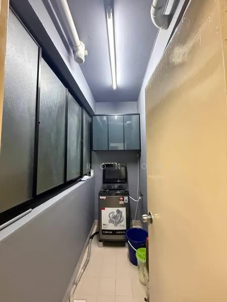 Nusa Bestari Shoplot Apartment - 2