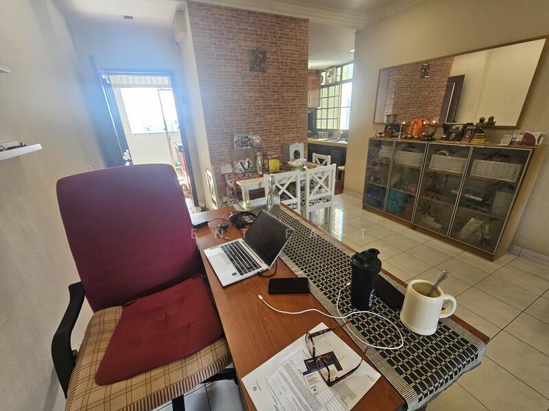 Pangsapuri Permata - 4