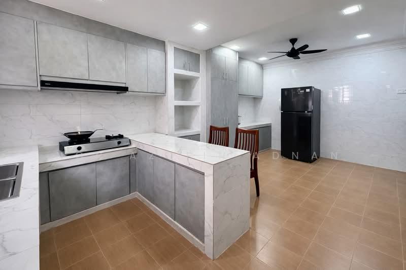 Renovated Double Storey Terrace Taman Universiti Bangi - 5