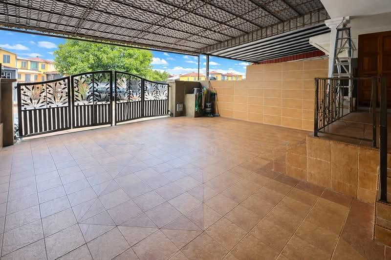 Renovated Double Storey Terrace Taman Universiti Bangi - 2