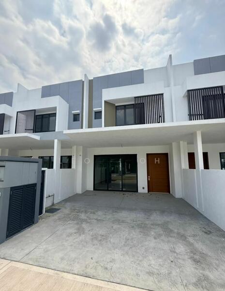 Levane Residence - 2