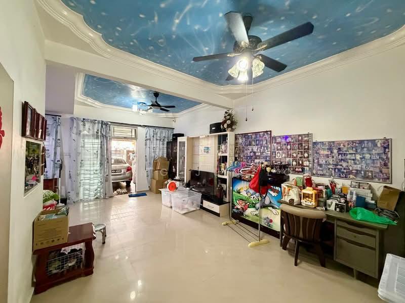 Taman Nusa Bestari - 1