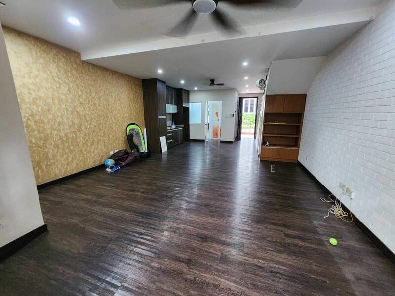 Adora Courtyard Apartments - 5