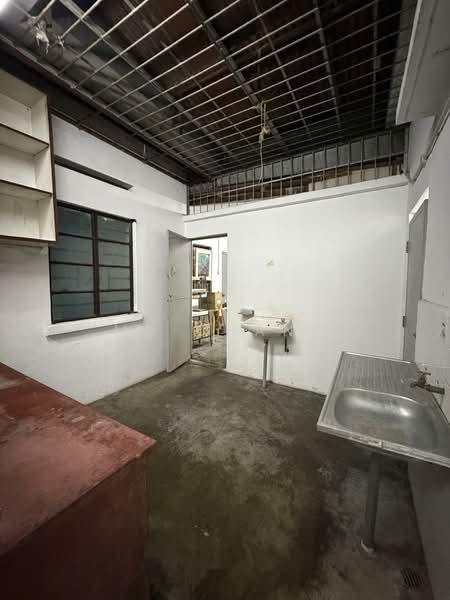 Jelutong - 4