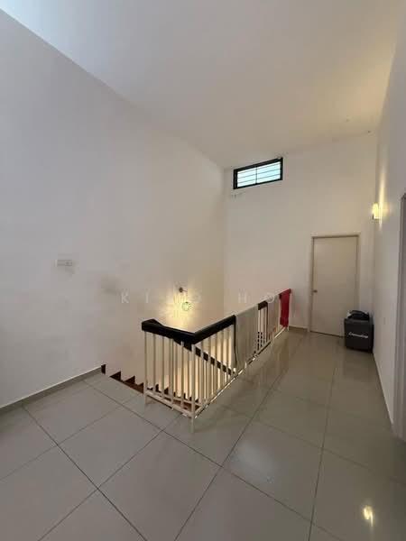 Rini Heights - 5