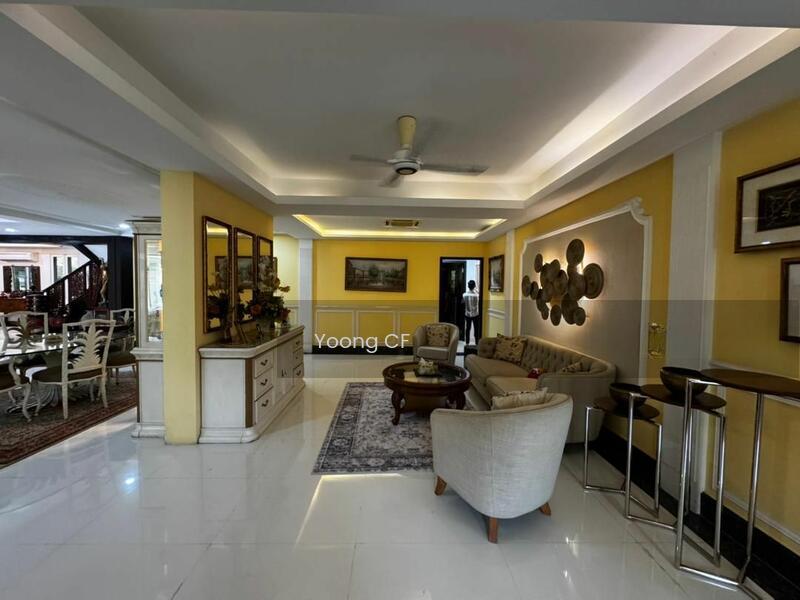 Bungalow at Bukit Damansara - 4