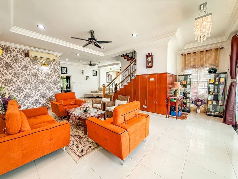 RENOVATED Double Storey Semi D Taman Andaman Ukay - 5