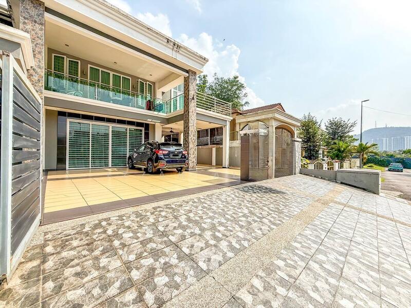 RENOVATED Double Storey Semi D Taman Andaman Ukay - 1