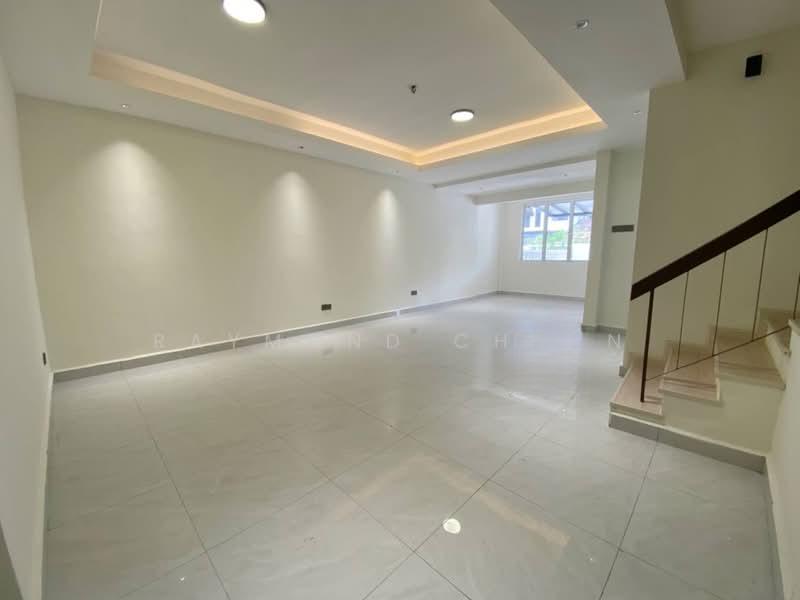 Rumah Pangsa Permas Jaya - 4