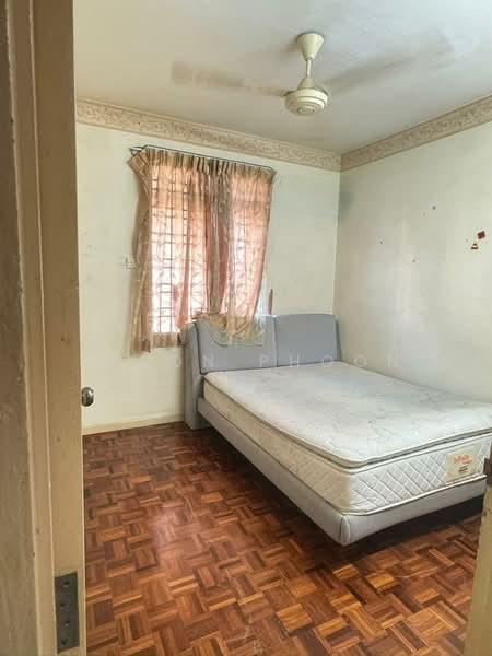 Tanjung Court - 4