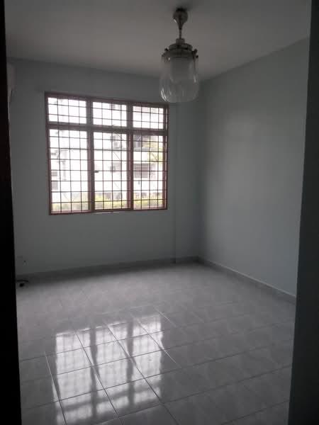 Subang Perdana Goodyear Court 8 - 3