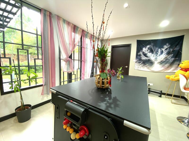 Ukay Heights Bungalow - 4