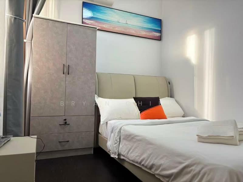 R&F Princess Cove Phase 2-Seine Region - 4