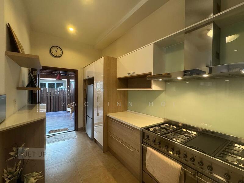 Nice Unit Fully Renovated 2 Sty Semi D Glenmarie Cove Port Klang - 1