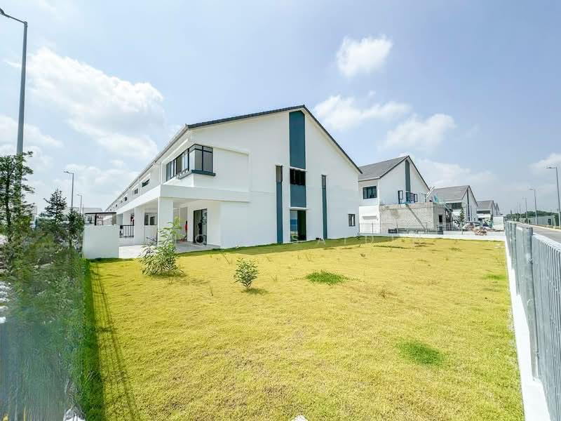 Sejati Lakeside @ Cyberjaya - 3