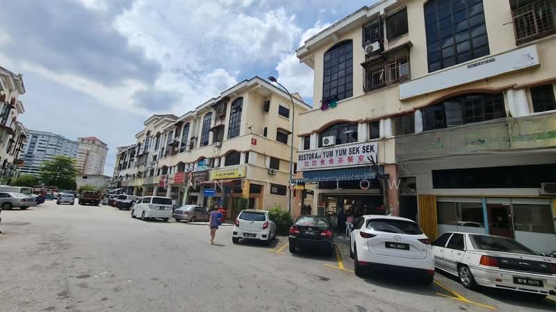 Taman Lembah Maju - 1