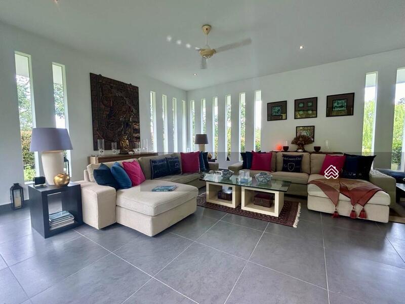 Leisure Farm Bungalow - 3