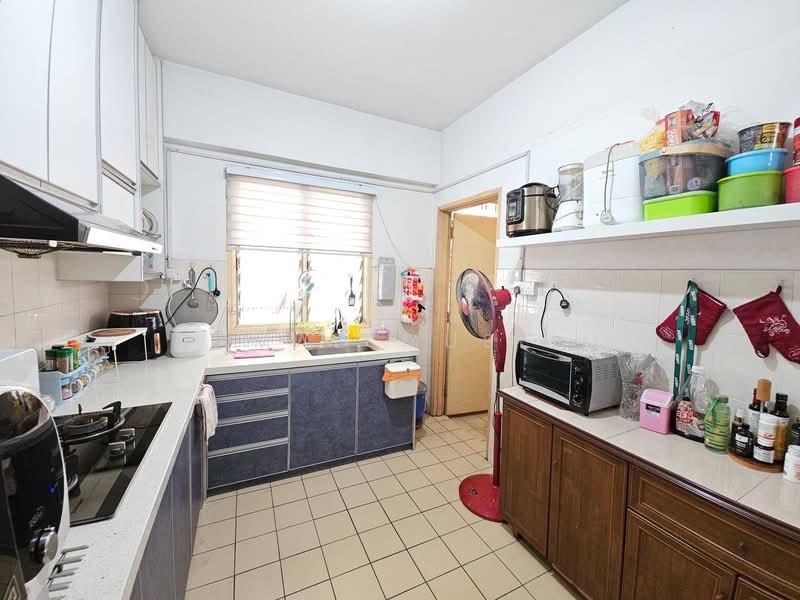 Pangsapuri Sri Cempaka - 5