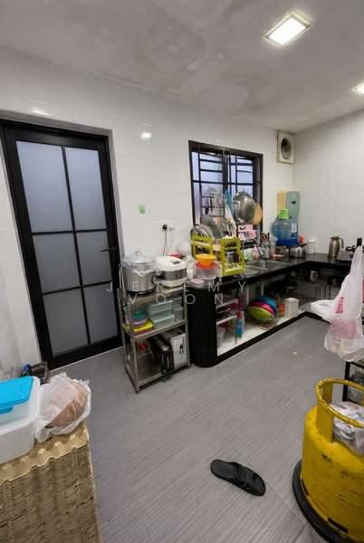 Taman Daya - Jalan Pinang 3, 4 - 3