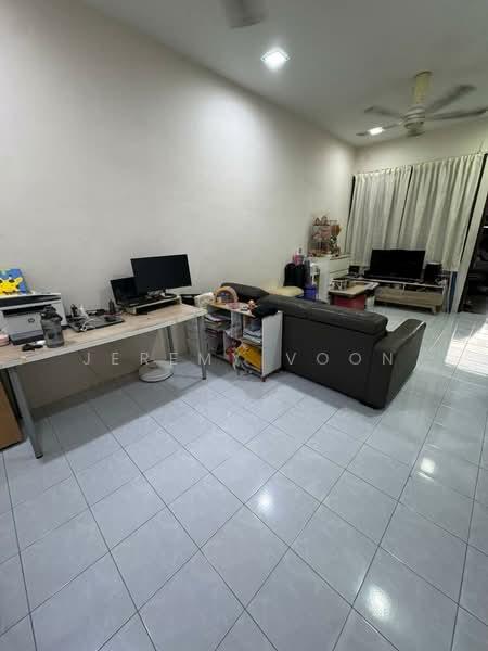 Taman Daya - Jalan Pinang 3, 4 - 1