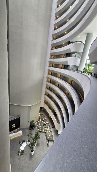 The Atrium - 4