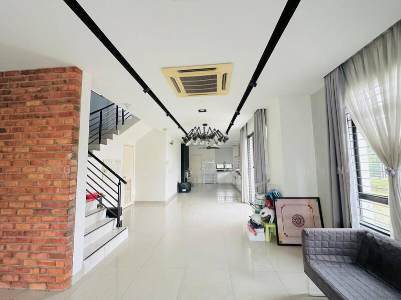 Bandar Saujana Utama - 1