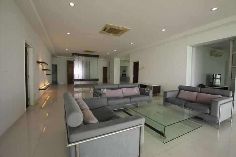Gurney Palace - 5