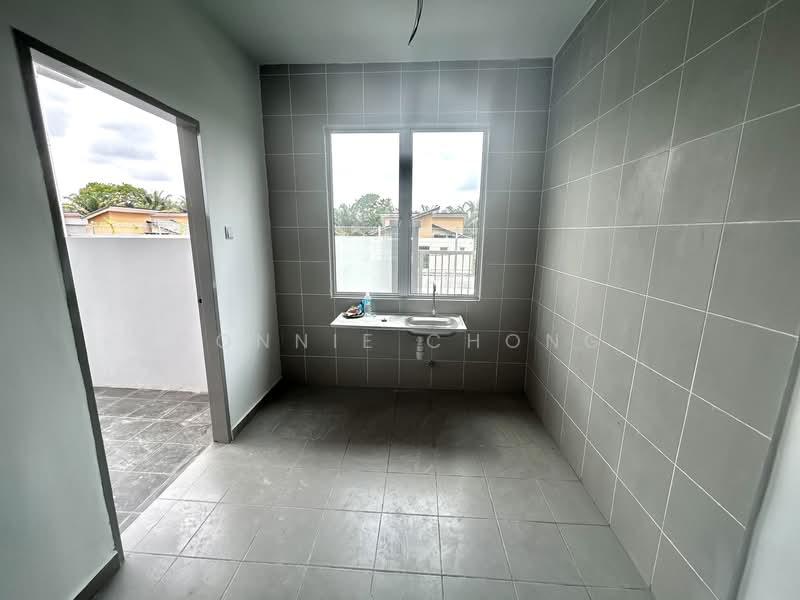 DOUBLE STOREY @ TAMAN BAKTI YNS - 4