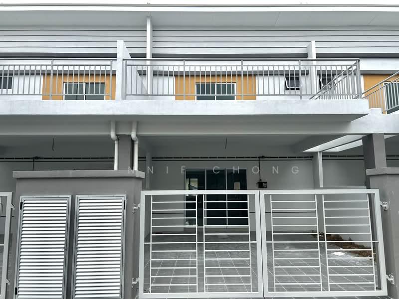 DOUBLE STOREY @ TAMAN BAKTI YNS - 1
