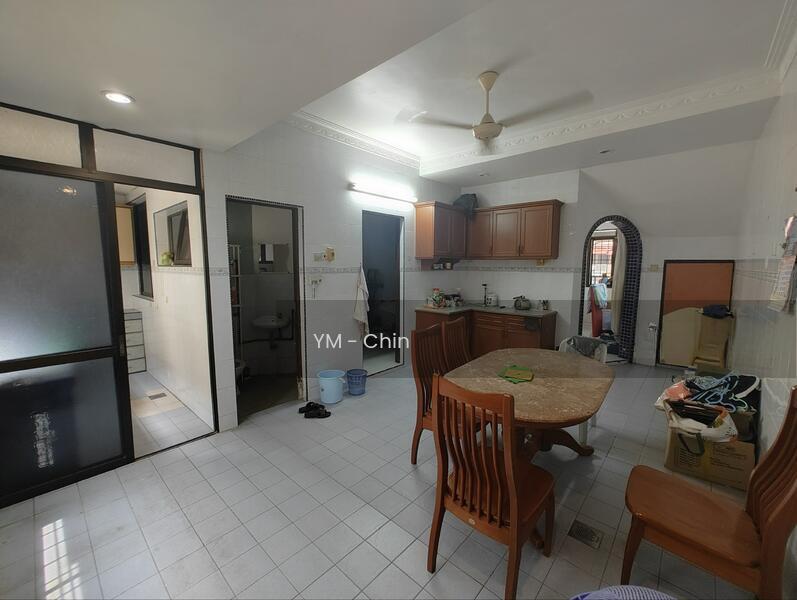 Anjung Bercham Utara - 2