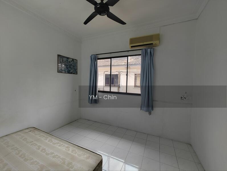 Anjung Bercham Utara - 5