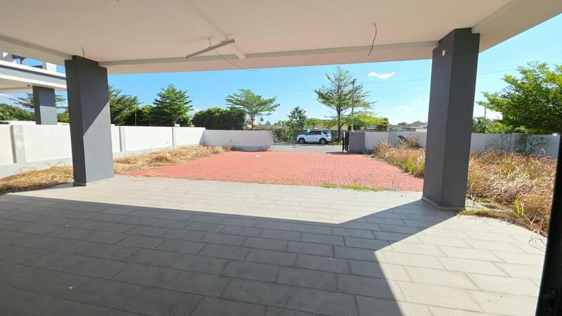 Freehold Bungalow Pasir Puteh - 3