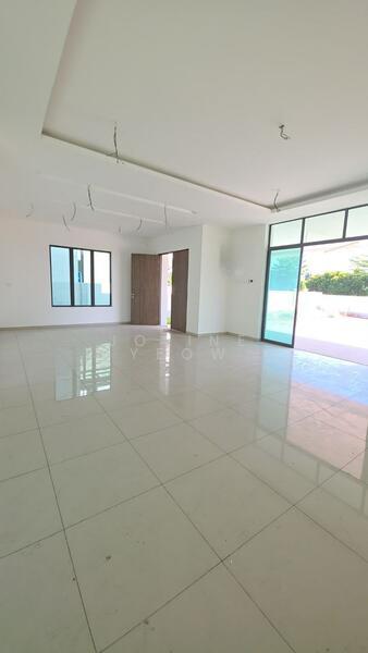 Freehold Bungalow Pasir Puteh - 5