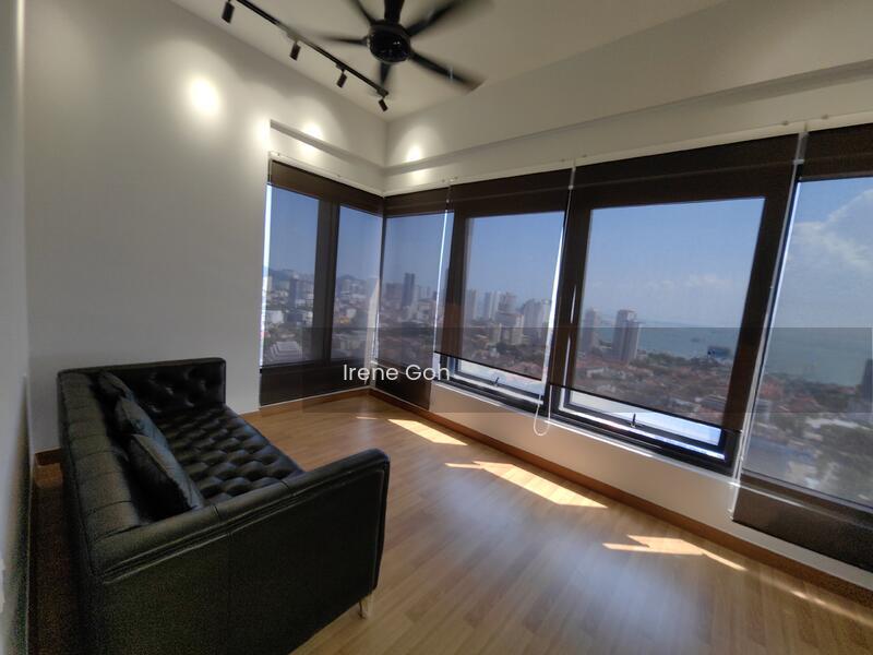 Tropicana 218 Macalister - 1