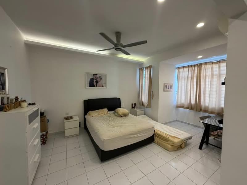 Cassis, Kota Emerald West - 5