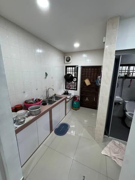 BUKIT INDAH BANDAR NUSAJAYA - 2