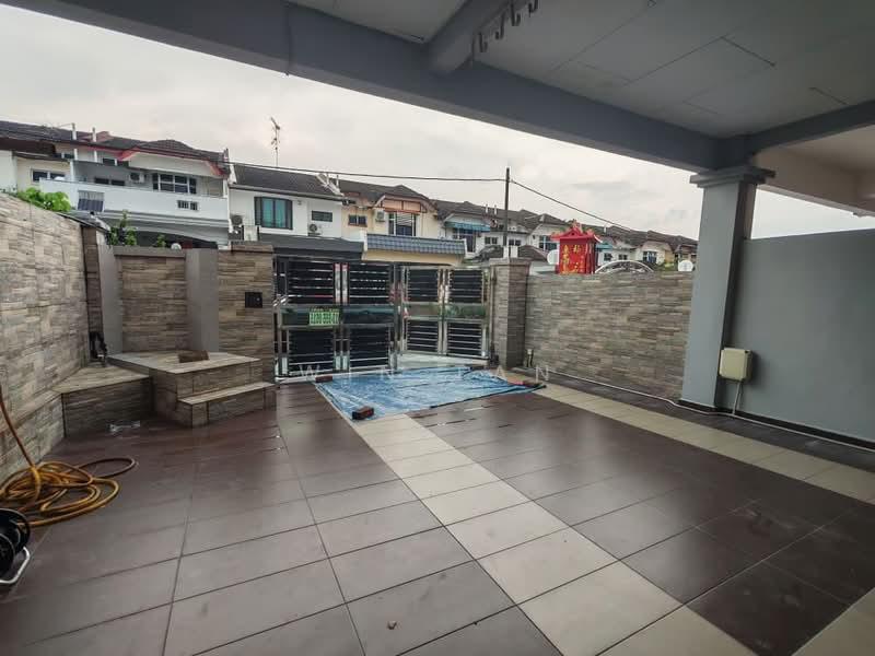 Taman Universiti - 1