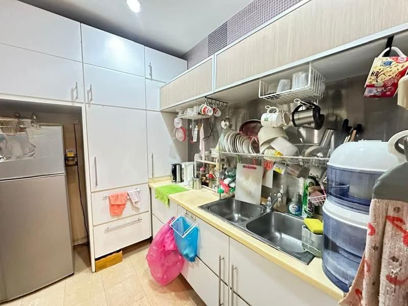 3 Sty Terrace Sungai Kelian Tanjung Bungah Fully Extended Renovated 3000sf - 4