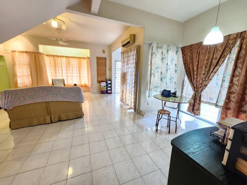 Taman Putra Prima - 2