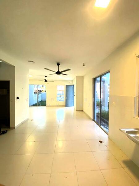 Bayu Suria @ Bandar Puncak Alam - 3