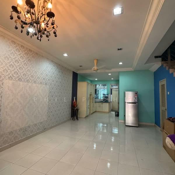 Lorong Gelang Bandar Puteri Klang Double storey - 1