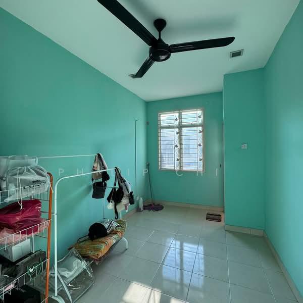 Lorong Gelang Bandar Puteri Klang Double storey - 3