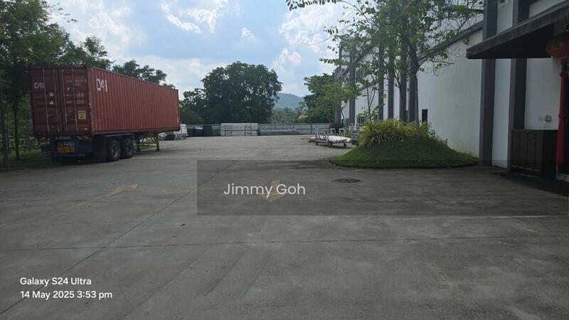 Detached factory at Bandar Baru Bangi - 2