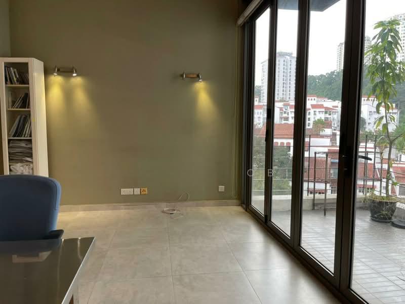 Centrio Pantai Hillpark - 1