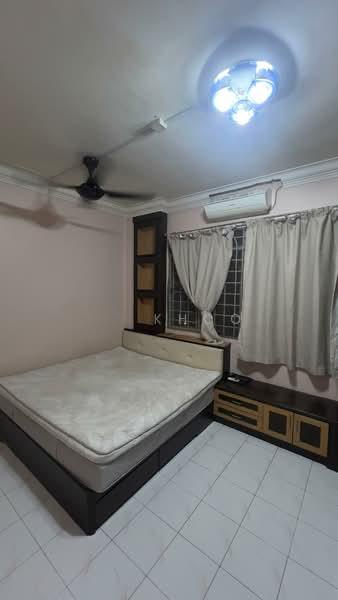 Sri Pandan - 4
