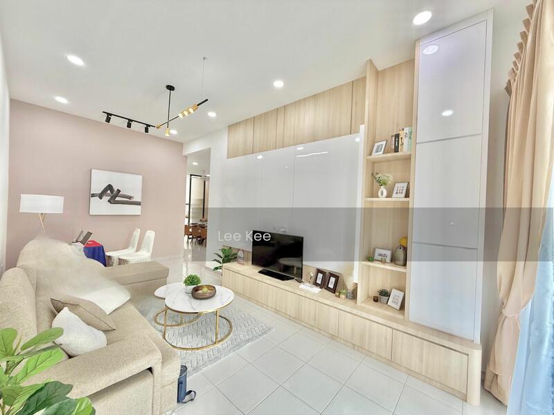 Terrace house at Batu Pahat - 3