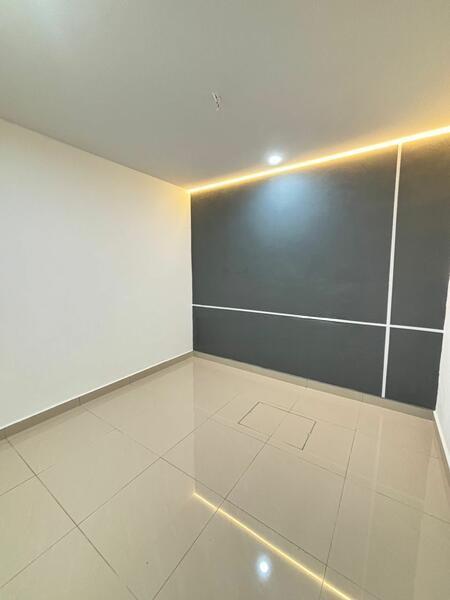 Jalan Lumpit , Taman Teratai , Johor - 5