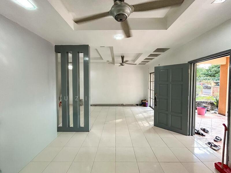 Suakasih, Bandar Tun Hussein Onn - 2