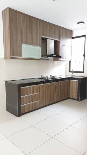 City of Elmina : Elmina Valley 1 - 4