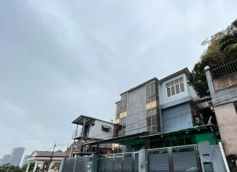 Taman Connaught - 3
